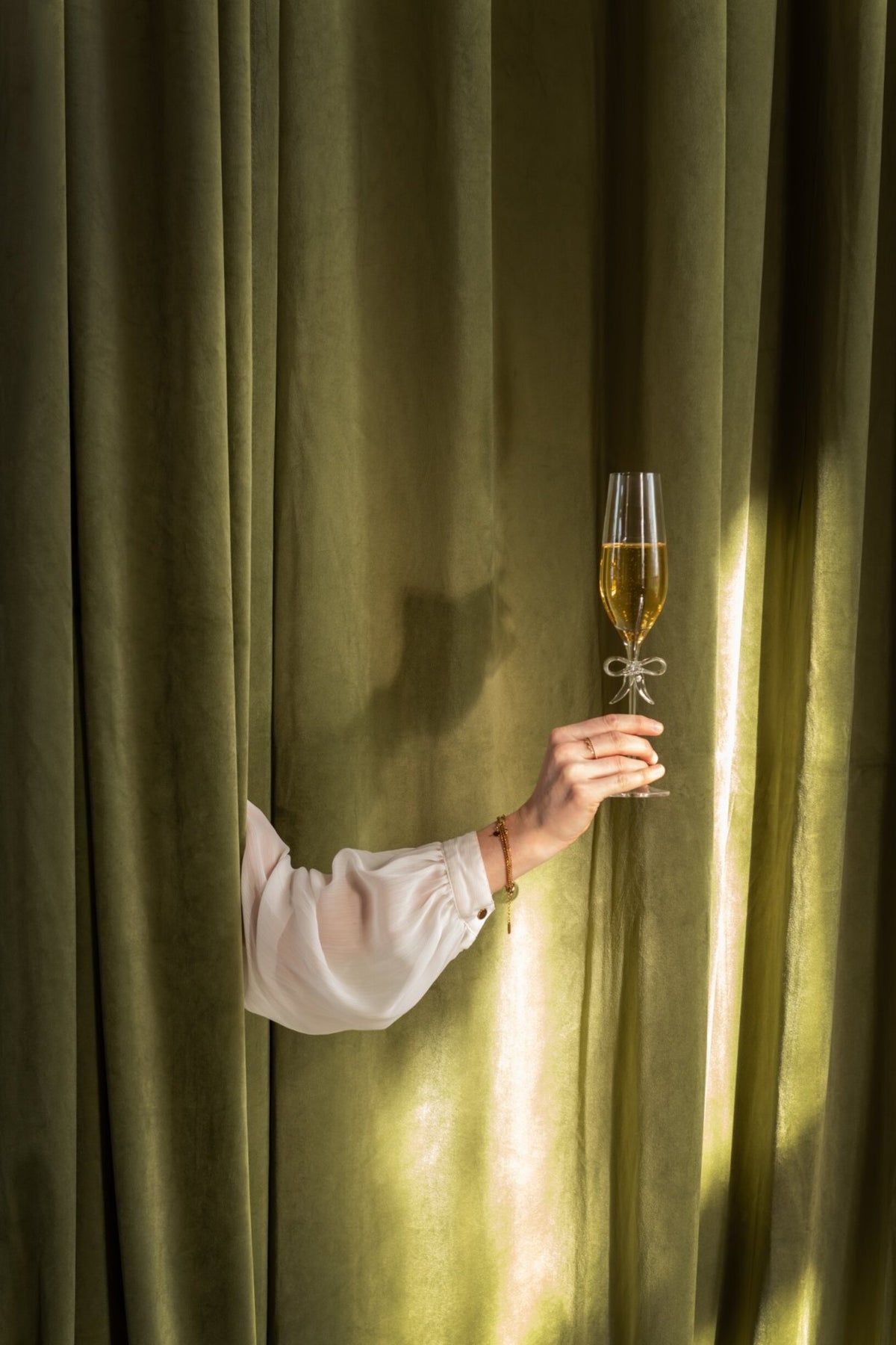 J-Line Champagne Glass Bow Transparent