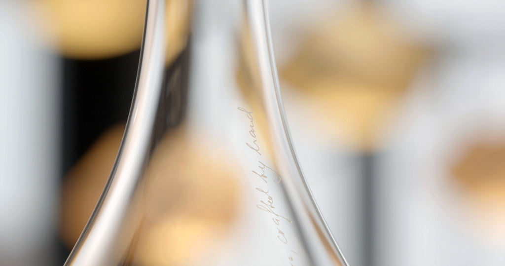 Zwiesel Glas Iconics Decanter 75 Cl with Wooden Base
